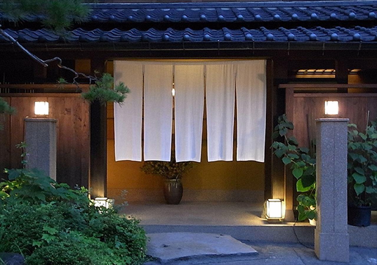 Отель Saikatei Jidaiya Kaminoyama Экстерьер фото