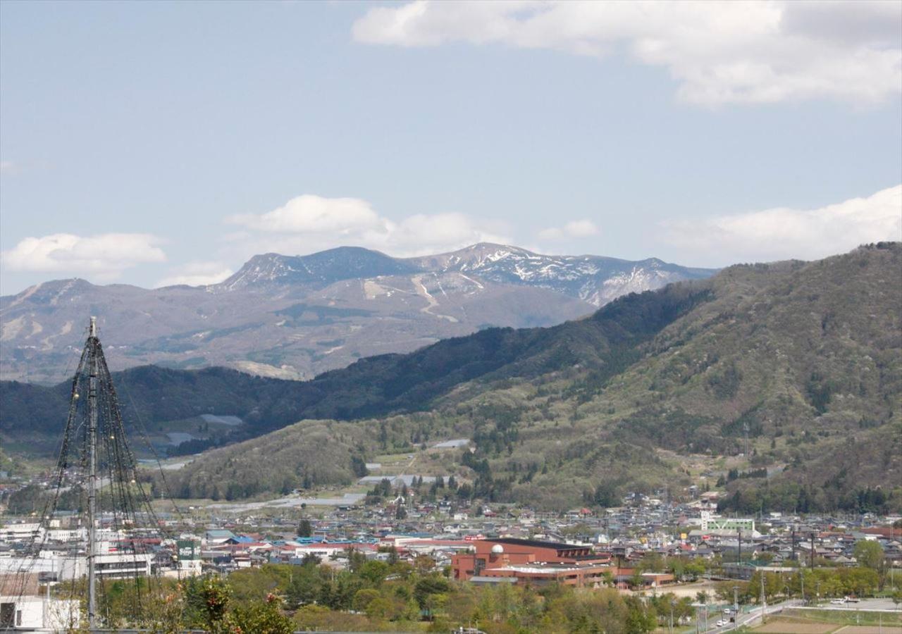 Отель Saikatei Jidaiya Kaminoyama Экстерьер фото